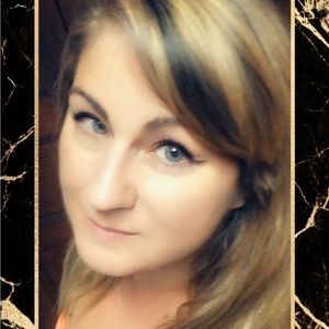 Meet your Posher, Diana